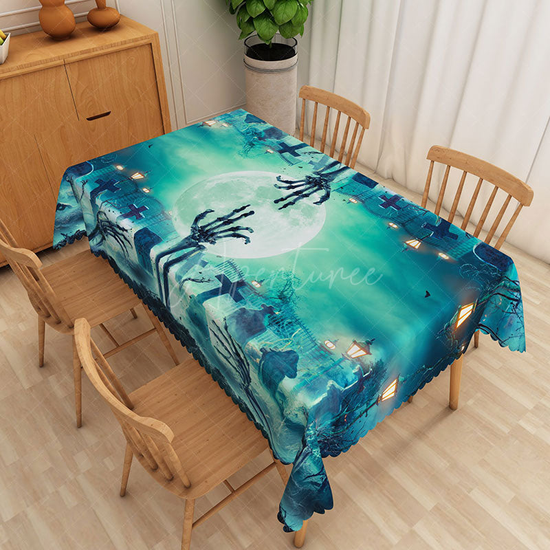 Aperturee - Aperturee Green Halloween Rectangle Tablecloth with Graveyard and Full Moon for Spooky Zombie Apocalypse Party