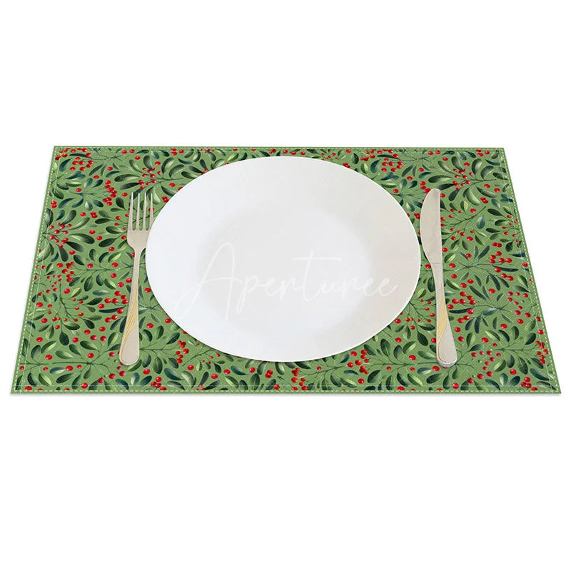 Aperturee - Aperturee Green Holly Berry Set of 4 Placemats Red Berries and Leaves Christmas Holiday Table Mats Decor