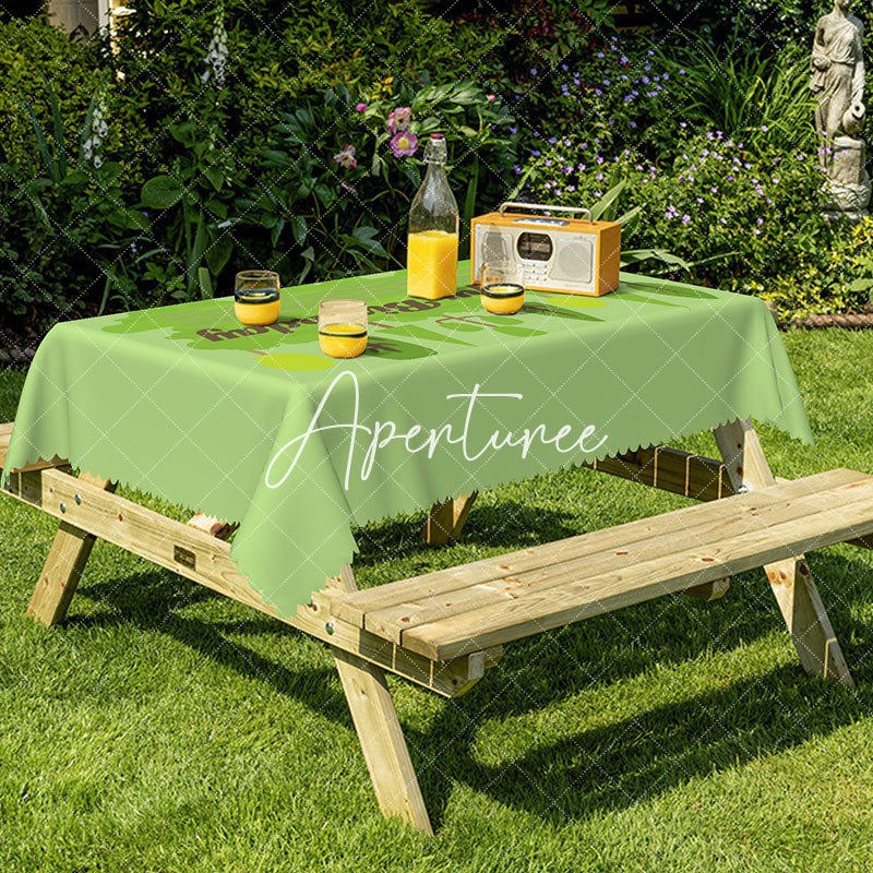 Aperturee - Aperturee Green Tree Happy Birthday Rectangular Tablecloth