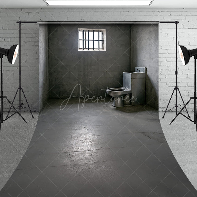 Aperturee - Aperturee Gritty Prison Cell Sweep Backdrop Concrete Jail Room with Barred Window for Themed Escape Room Photos