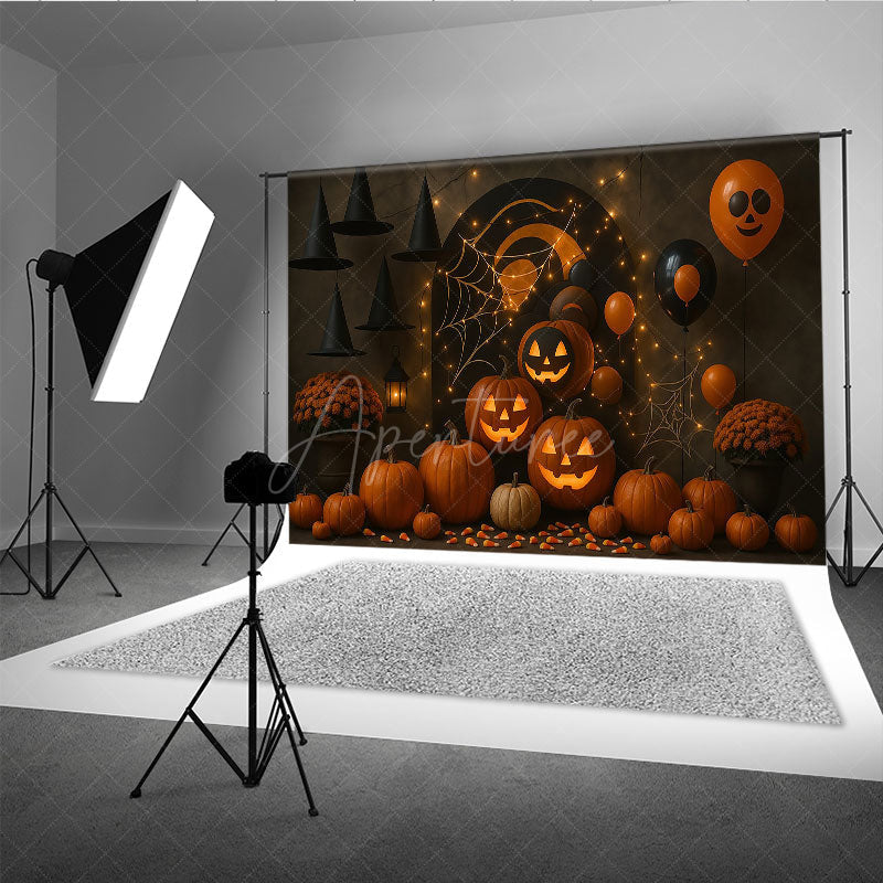 Aperturee - Aperturee Halloween Party Photography Backdrop Jack-o-lanterns with Witch Hats Spooky Balloons and String Lights Decor