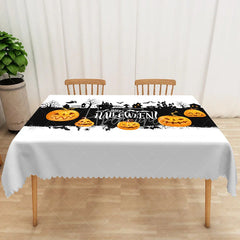 Aperturee - Aperturee Halloween Rectangle Tablecloth with Bats and Jack O’ Lanterns for Spooky Holiday Party and Dining Decor