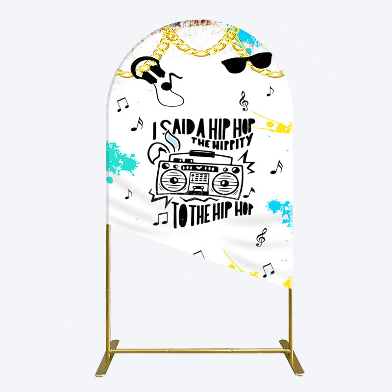 Aperturee - Aperturee Hip Hop Sunglasses Note Gold Necklace Arch Backdrop