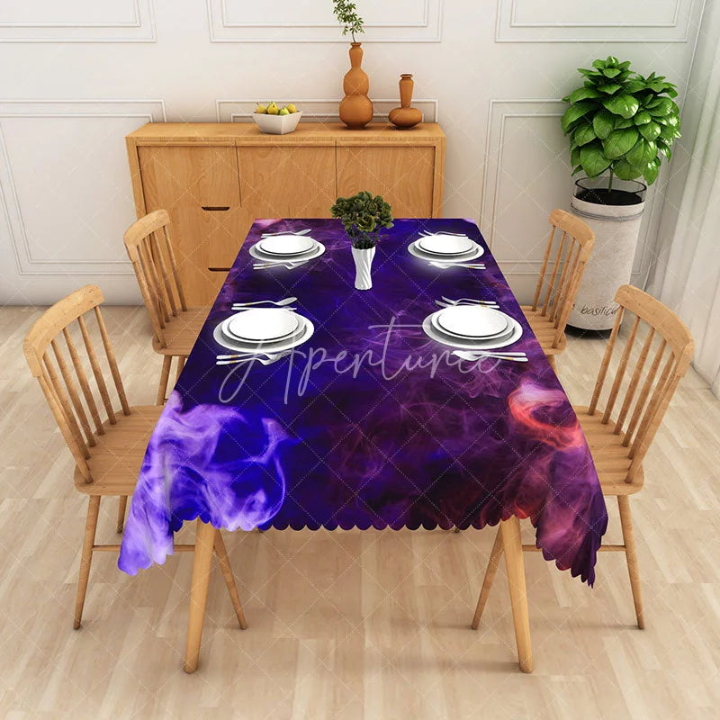 Aperturee - Aperturee Modern Abstract Rectangle Tablecloth with Purple Smoke Ombre Pattern for Elegant and Moody Dining Decor