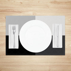 Aperturee - Aperturee Modern Black Grey Cross Grid Set of 4 Placemats