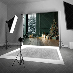 Aperturee - Aperturee Modern Christmas Photography Backdrop Dark Green Room with Snowy Window Minimalist Holiday Tree Background
