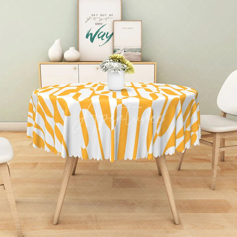 Aperturee - Aperturee Modern Orange and White Abstract Pattern Round Tablecloth for Contemporary and Vibrant Kitchen Decor