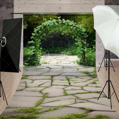 Aperturee - Aperturee Natural Green Clover Archway and Stone Pathway Sweep Backdrop Rustic Garden Photography Prop