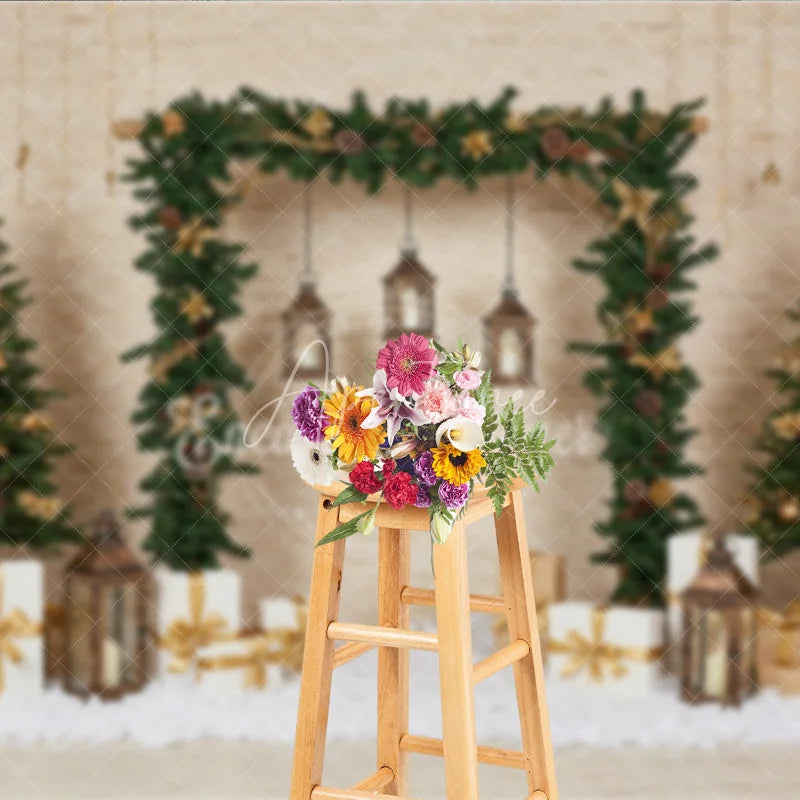 Aperturee - Aperturee Natural Rustic Christmas Arch Photography Backdrop Garland with Lanterns and Presents Holiday Photo Background