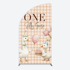 Aperturee - Aperturee One Silly Goose Plaid Birthday Half Moon Arch Backdrop