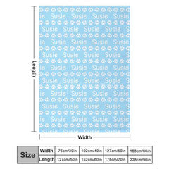 Aperturee - Aperturee Personalized Pet Blanket with Custom Name and Paw Prints Light Blue Cozy Throw for Dogs and Cats Pet Lover Gift