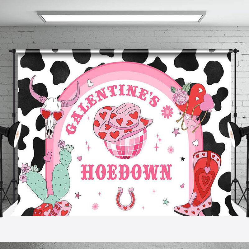 Aperturee - Aperturee Pink Cow Pattern Cowgirl Galentines Hoedown Backdrop