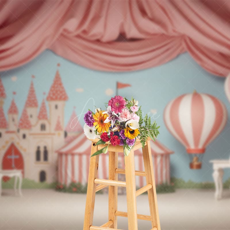 Aperturee - Aperturee Pink Curtain Tent Castle Circus Cake Smash Backdrop