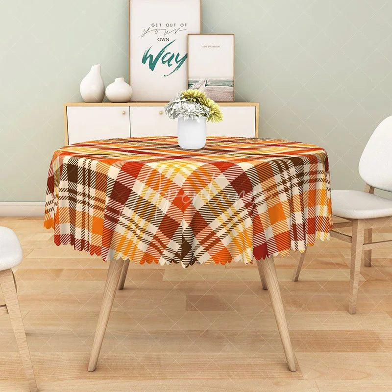 Aperturee - Aperturee Pink Halloween Round Tablecloth with Cute Pumpkin Bat and Ghost for Girly Spooky Party Decor