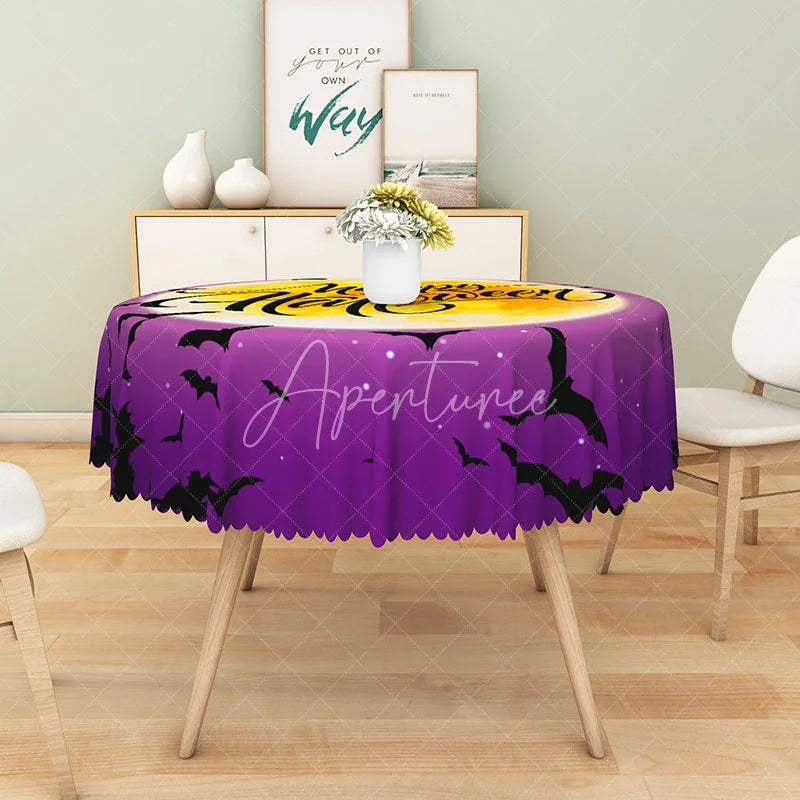 Aperturee - Aperturee Purple Halloween Round Tablecloth with Night Sky Moon and Bats for Spooky and Celestial Decor