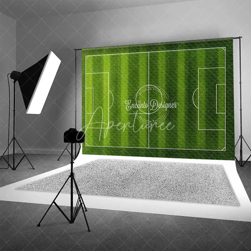 Aperturee - Aperturee Realistic Green Grass Soccer Field Backdrop Sports Theme Photography Background for Birthday Party Game Day