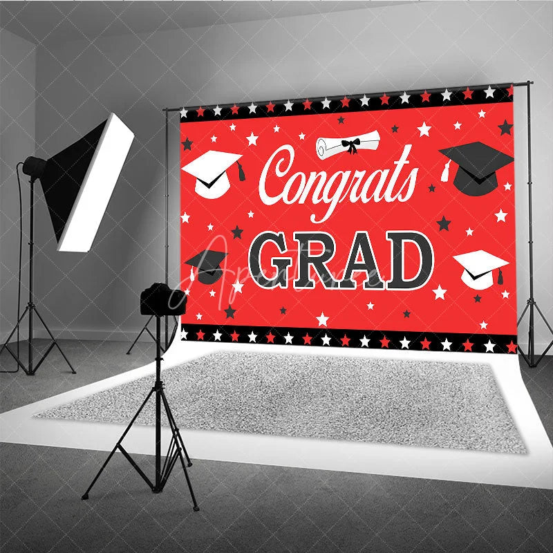 Aperturee - Aperturee Red and Black Congrats Grad Backdrop Graduation Caps and Stars Party Decoration