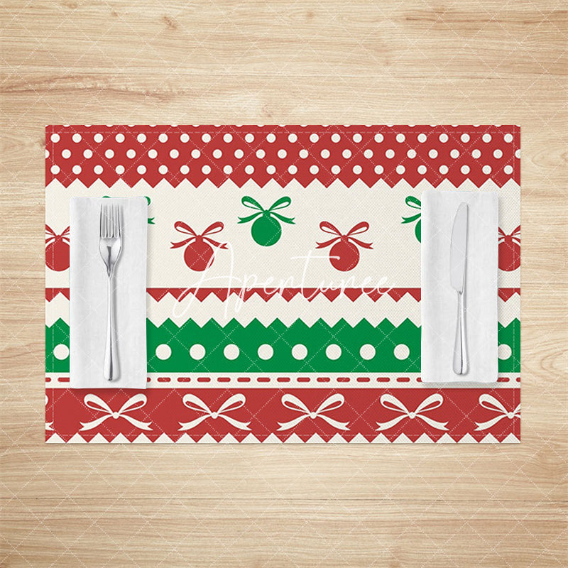 Aperturee - Aperturee Red Green White Christmas Vibe Set Of 4 Placemats