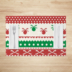Aperturee - Aperturee Red Green White Christmas Vibe Set Of 4 Placemats