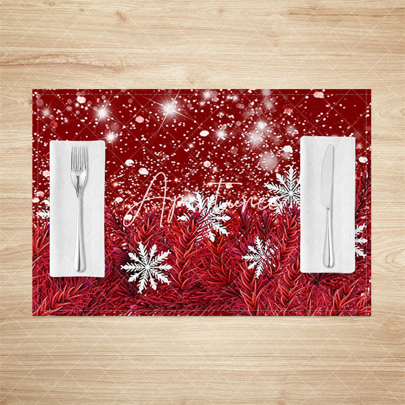 Aperturee - Aperturee Red Pine Leaves Snowflake Xmas Set Of 4 Placemats