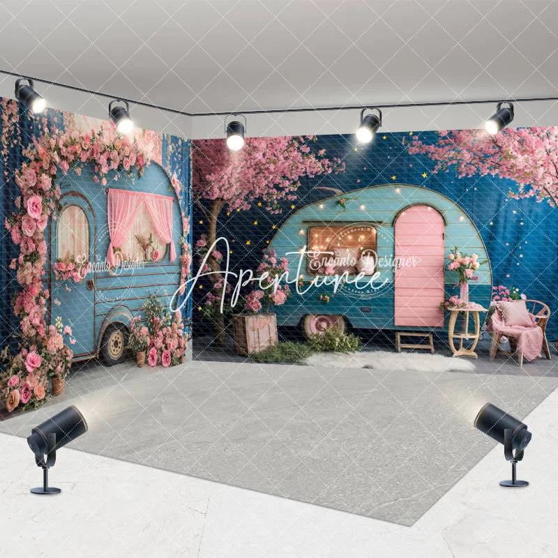 Aperturee - Aperturee Retro Blue Rv Pink Floral Wedding Room Set Backdrop