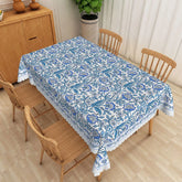 Aperturee - Aperturee Retro Floral Rectangle Tablecloth in Blue and White for Cottage Farmhouse and Shabby Chic Decor
