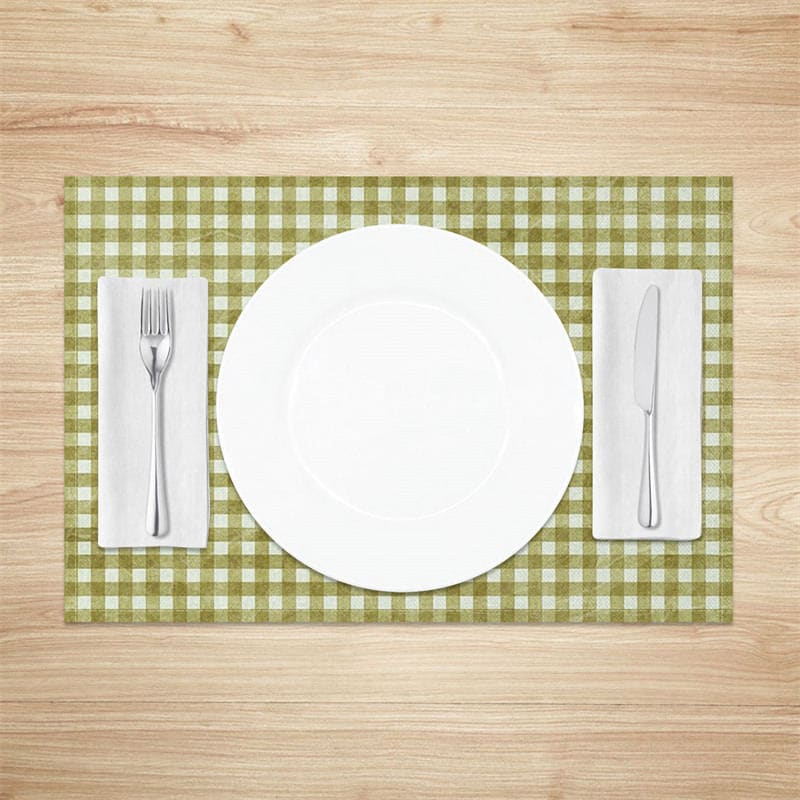 Aperturee - Aperturee Retro Green White Plaid Dining Set of 4 Placemats