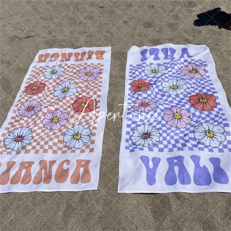 Aperturee - Aperturee Retro Multi Style Personalized Beach Towel Gift