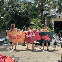 Aperturee - Aperturee Retro Name Beach Towel for Bachelorette Party Gift