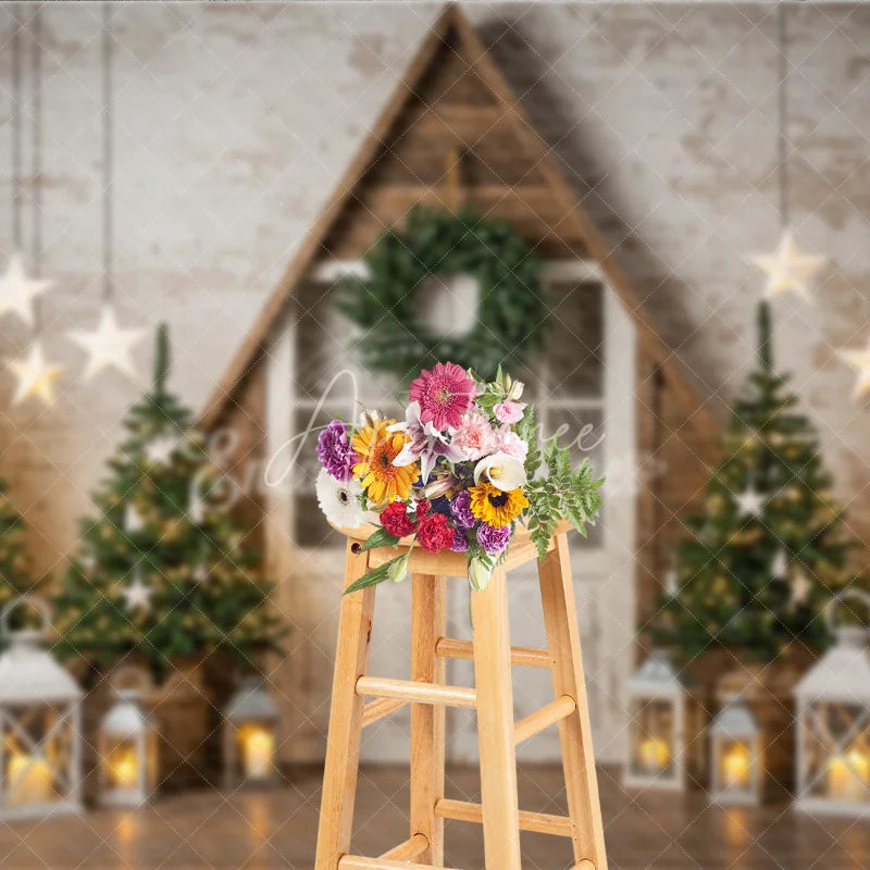 Aperturee - Aperturee Rustic A-Frame Door Christmas Photography Backdrop Farmhouse Scene with Trees and Lanterns Scandinavian Holiday
