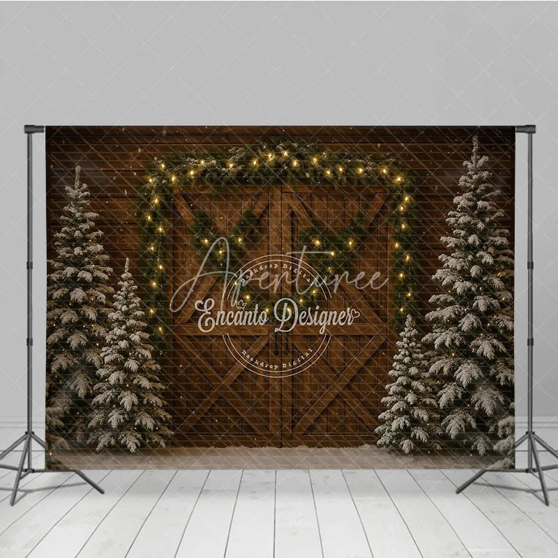Aperturee - Aperturee Rustic Christmas Barn Door Photography Backdrop Snowy Trees with Garland and String Lights Holiday Background