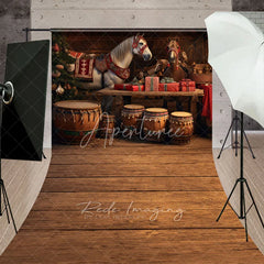Aperturee - Aperturee Rustic Country Christmas Sweep Backdrop Festive Horses in a Barn with Drums Holiday Stable Floor Drop