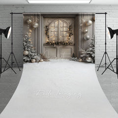 Aperturee - Aperturee Rustic Grey Door Christmas Sweep Backdrop Flocked Trees and Snow Neutral Holiday Mini Session Floor Drop