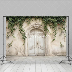 Aperturee - Aperturee Rustic Vintage Arched Door Photography Backdrop with Ornate Carvings Weathered Wall and Green Ivy Vines