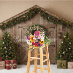 Aperturee - Aperturee Rustic Wooden Barn Door Holiday Backdrop with Christmas Trees Wreath Garland and Gifts Winter Festive Decor