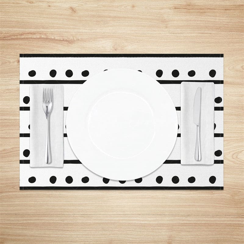 Aperturee - Aperturee Simple Boho White Black Dots Lines Set of 4 Placemats