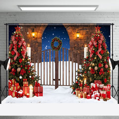 Aperturee - Aperturee Snowy Night Wooden Gate Tree Christmas Vibe Backdrop