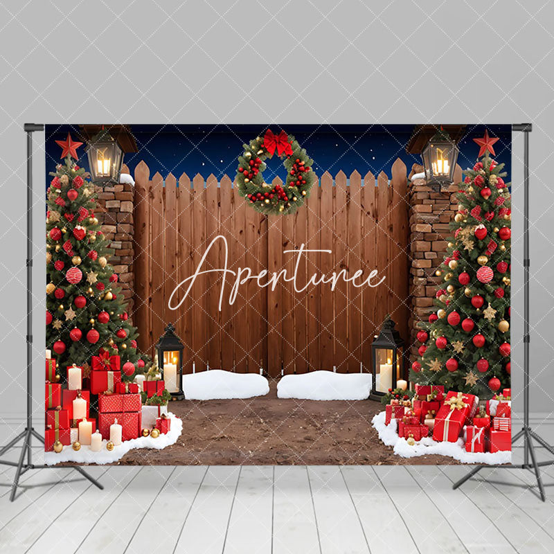 Aperturee - Aperturee Snowy Night Wooden Gate Tree Gift Christmas Backdrop
