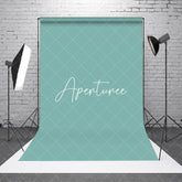 Aperturee - Aperturee Solid Green Color Portrait Photography Backdrop