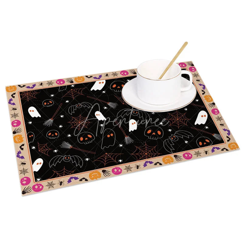 Aperturee - Aperturee Spooky Halloween Bat Skull and Spider Web Set of 4 Placemats for Haunted House Party Decorations