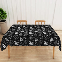 Aperturee - Aperturee Spooky Halloween Rectangle Tablecloth with Skulls and Jack O’ Lanterns for Haunted House Party Dining Decor
