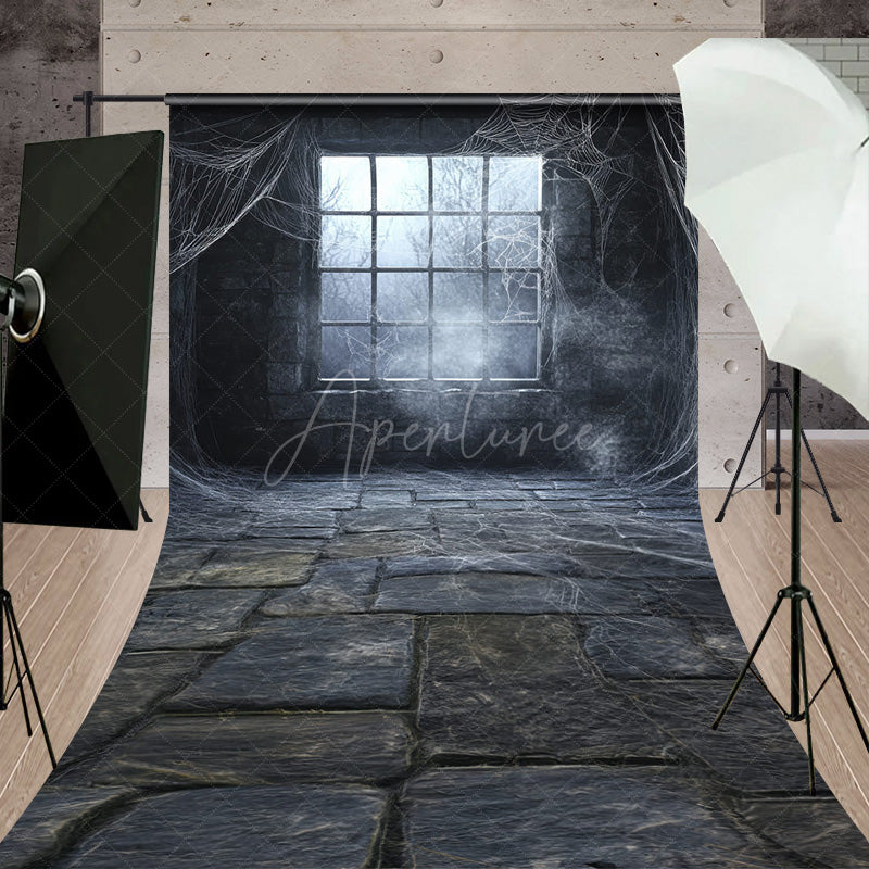 Aperturee - Aperturee Spooky Window with Cobwebs Sweep Backdrop Haunted Stone Wall with Fog Gothic Halloween Photo Shoots