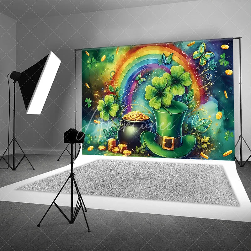 Aperturee - Aperturee St Patricks Day Backdrop Green Top Hat and Pot of Gold with Rainbow Background Lucky Shamrock Irish Party Decorations