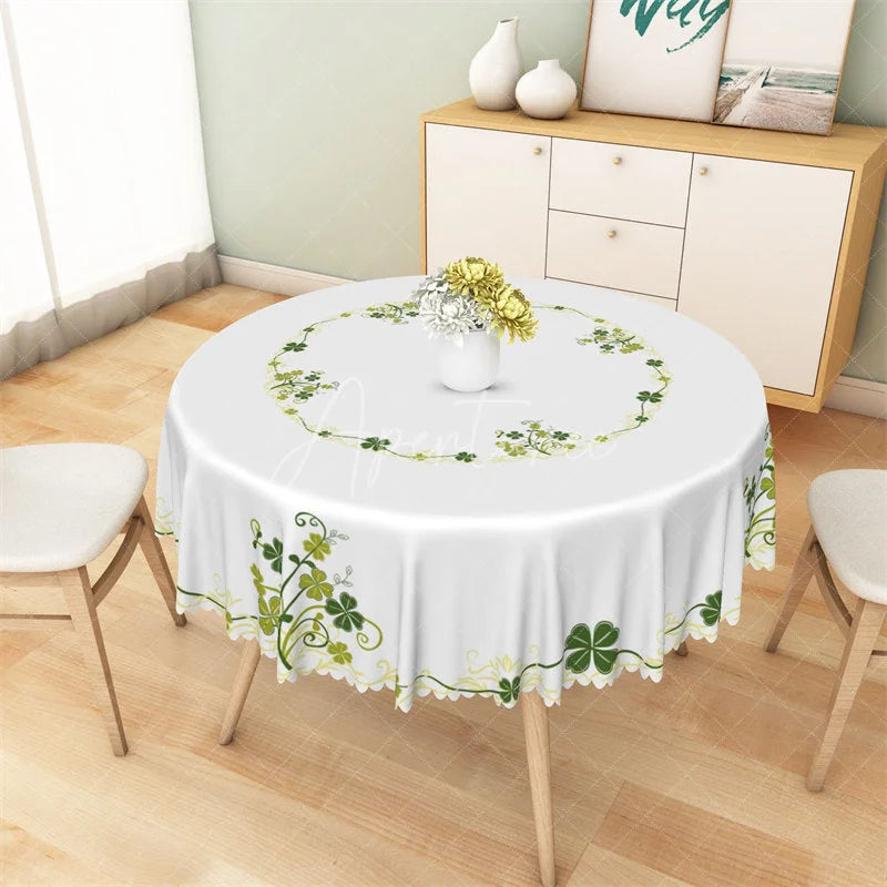 Aperturee - Aperturee St Patricks Day Shamrock Round Tablecloth Green Lucky Clover Wreath Table Cover for Spring