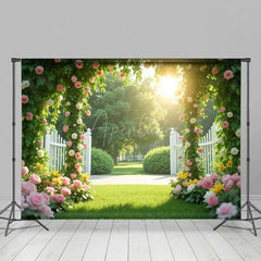 Aperturee - Aperturee Summer Glow Greenery Rose Manor Gate Wedding Backdrop