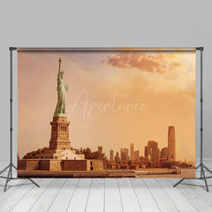 Aperturee - Aperturee Sunset View Of The Statue Of Liberty Photo Backdrop