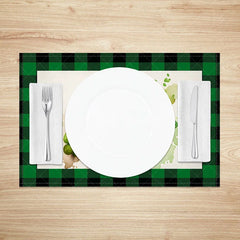 Aperturee - Aperturee Watercolor Four Leaf Clover Set of 4 Placemats Artistic Shamrock and Green Buffalo Plaid Table Mats