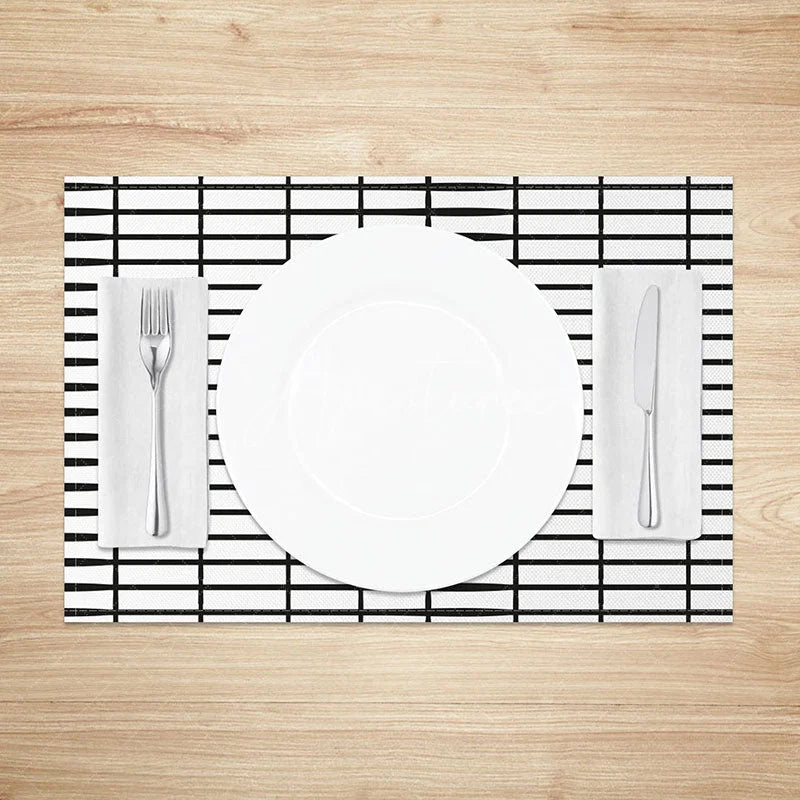 Aperturee - Aperturee White and Black Lines Plaid Pattern Set of 4 Placemats Modern Geometric for Farmhouse Kitchen Decor