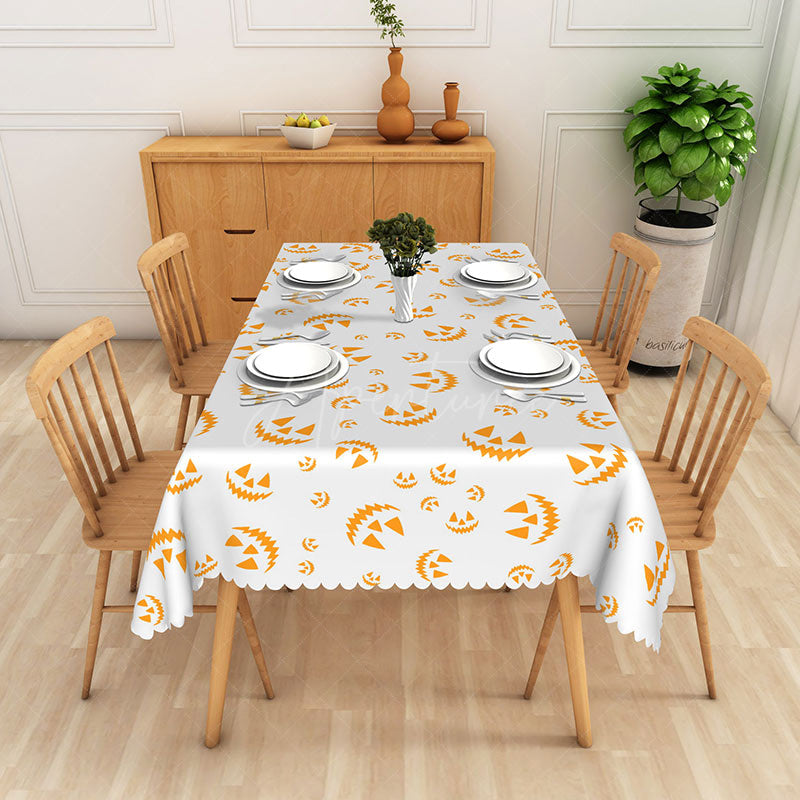 Aperturee - Aperturee White and Orange Jack O’ Lantern Halloween Rectangle Tablecloth for Fall Harvest and Spooky Party Decor