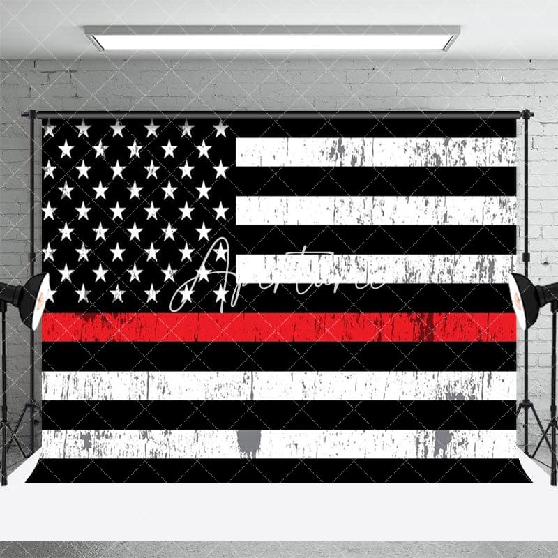 Aperturee - Aperturee White Black Red Vintage Shabby Usa Flag Backdrop
